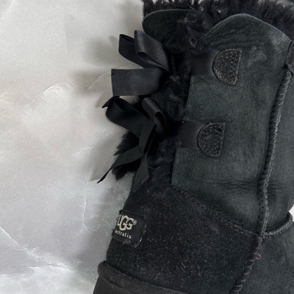 Ugg Bailey Bow Short Boots - Picture 8 of 10